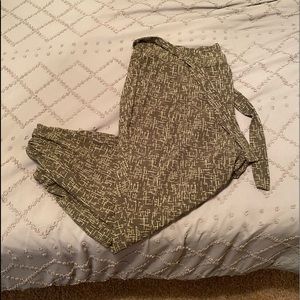 Green Torrid jogger style pants